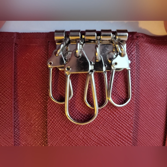 EUC Burberry - Picture 4 of 10